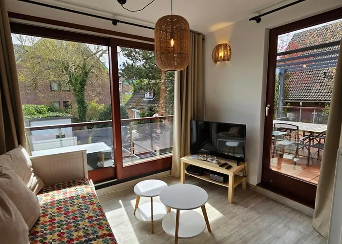 Raphael Timmendorfer Gorch-fock-strasse * Timmendorfer Strand